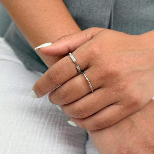 Making Ends Meet Ring